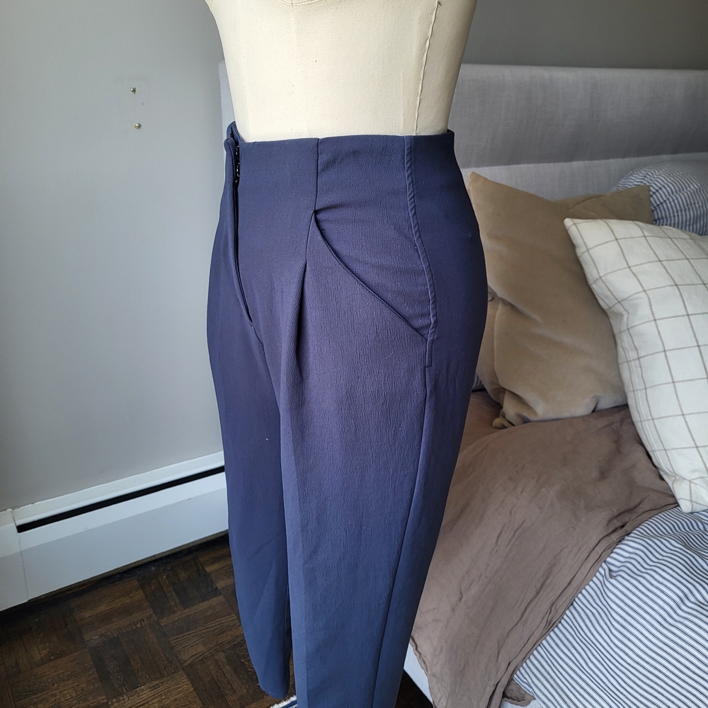 Aritzia | Wilfred Chambery crepe dress pants in blue-gray slate colour